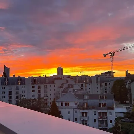 Apartment Moderne Penthousewohnung In Zentrumsnaehe *